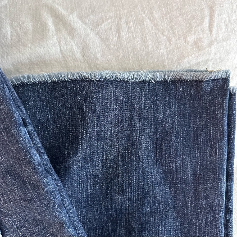 J.Crew Dark Wash Demi Boot Crop Jeans – Raw Hem, Bottom Fly, Size 29 Tall - Picture 7 of 7
